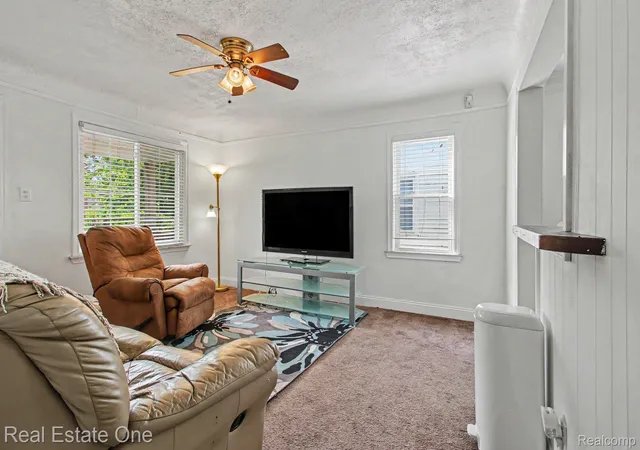 Photo 4 of Single family home for sale at 5935 Lathers St, Garden City, MI 48135 | MLS# 20261056980 | Listing updated on 2026-07-26
