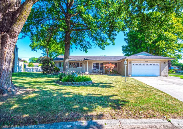 Photo 2 of Single family home for sale at 35152 Kesler Ct, Clinton Township, MI 48035 | MLS# 20261056984 | Listing updated on 2026-08-02