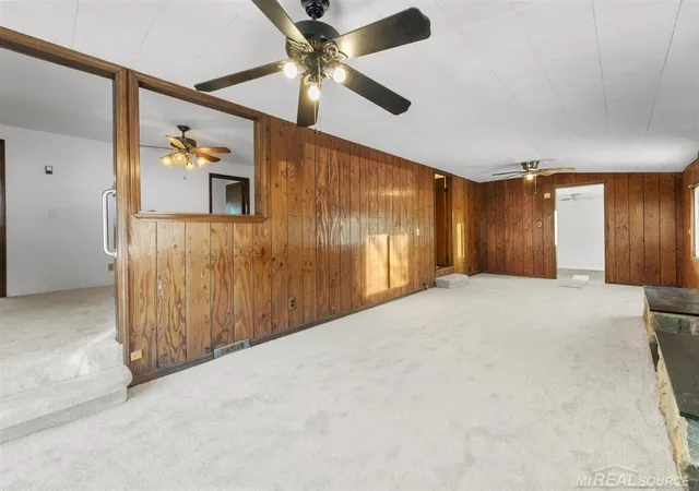 5th image of 69455 Hicks Rd, Armada, MI 48005 | MLS# 58050215832