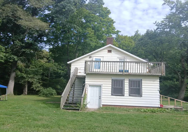 Photo 3 of Multi family home for sale at 180 Emery Ave, Benton Harbor, MI 49022 | MLS# 69026037774 | Listing updated on 2026-07-24