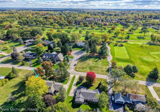Photo 3 of Single family home for sale at 9201 Burning Tree Dr, Grand Blanc, MI 48439 | MLS# 20261057036 | Listing updated on 2026-09-14