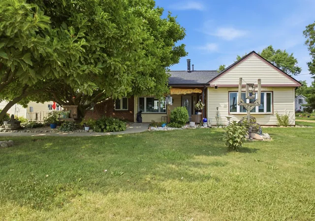 2nd image of 6113 E Musgrove Hwy, Sunfield, MI 48890 | MLS# 65026037795