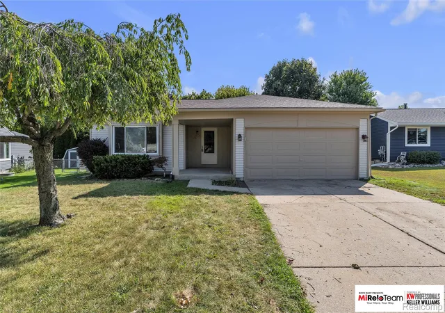 Photo 3 of Single family home for sale at 352 Winchester St, South Lyon City Oakland, MI 48178 | MLS# 20261057047 | Listing updated on 2026-09-06