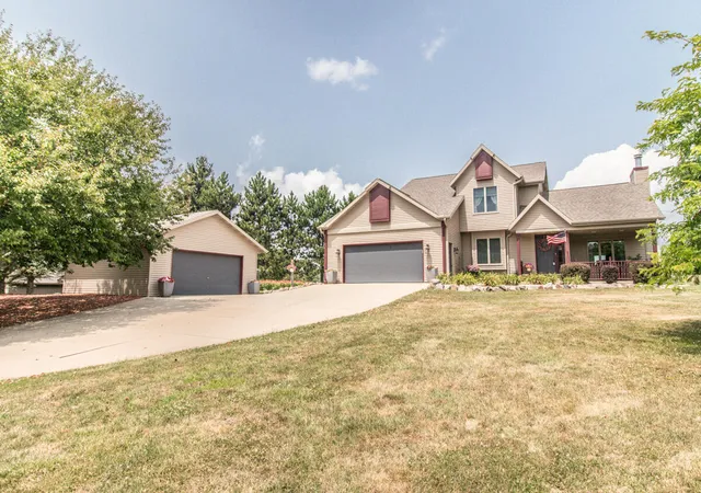 1st image of 2333 Watkins Rd, Battle Creek, MI 49015 | MLS# 64026037813