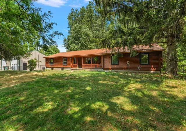 Photo 3 of Single family home for sale at 4613 34th Street, Zeeland, MI 49464 | MLS# 71026037831 | Listing updated on 2026-08-25