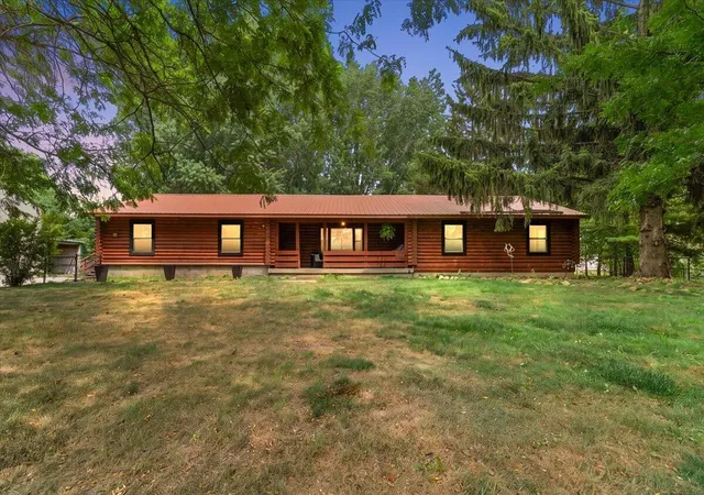 62nd image of 4613 34th St, Zeeland, MI 49464 | MLS# 71026037831