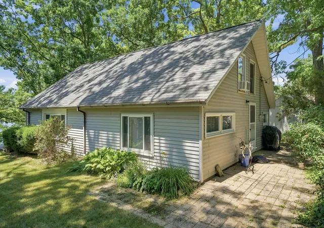 3rd image of 13035 S Englewright Dr, Sand Lake, MI 49343 | MLS# 65026037833