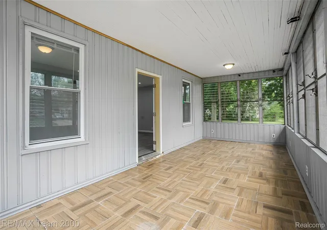 3rd image of 19615 Eastwood Dr, Harper Woods, MI 48225 | MLS# 20261057088