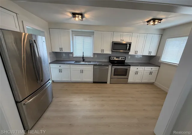 Photo 3 of Single family home for sale at 24512 Lexington Ave, Eastpointe, MI 48021 | MLS# 20261057091 | Listing updated on 2026-07-24