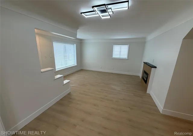 Photo 4 of Single family home for sale at 24512 Lexington Ave, Eastpointe, MI 48021 | MLS# 20261057091 | Listing updated on 2026-07-24