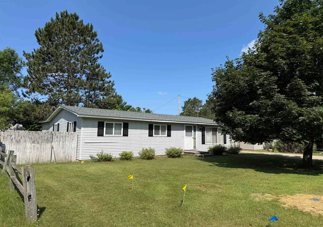 1st image of 609 7th St, East Jordan, MI 49727 | MLS# 78080071380