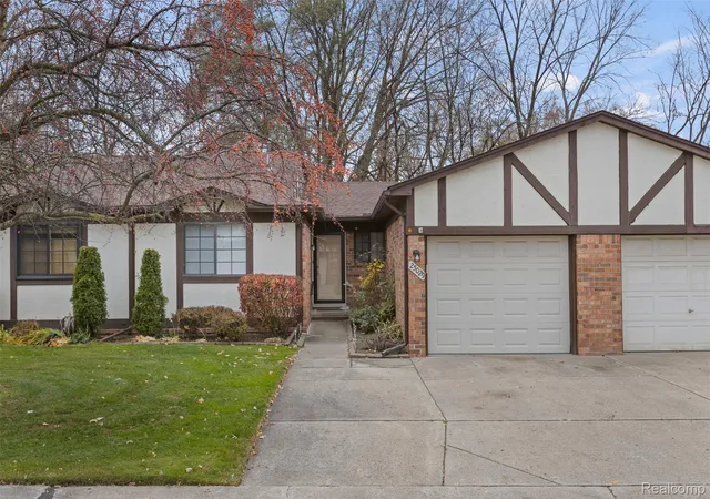 2nd image of 25029 Joanne Smith Dr, Warren, MI 48091 | MLS# 20261057095