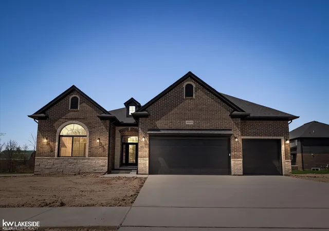 Photo 3 of Single family home for sale at 18816 Via Firenze, Macomb, MI 48044 | MLS# 58050215865 | Listing updated on 2026-09-17