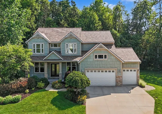 Photo 1 of Single family home for sale at 7342 Silver Meadow Dr Ne, Rockford, MI 49341 | MLS# 65026037842 | Listing updated on 2026-10-21