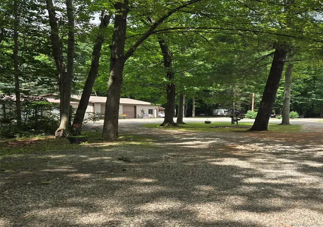 Photo 2 of Single family home for sale at 760 Moff Dr, Columbiaville, MI 48421 | MLS# 20261057118 | Listing updated on 2026-09-05