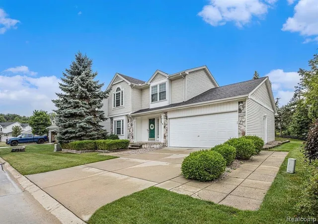 Photo 2 of Single family home for sale at 47114 Scarlet Dr S, Novi, MI 48374 | MLS# 20261057129 | Listing updated on 2026-08-29