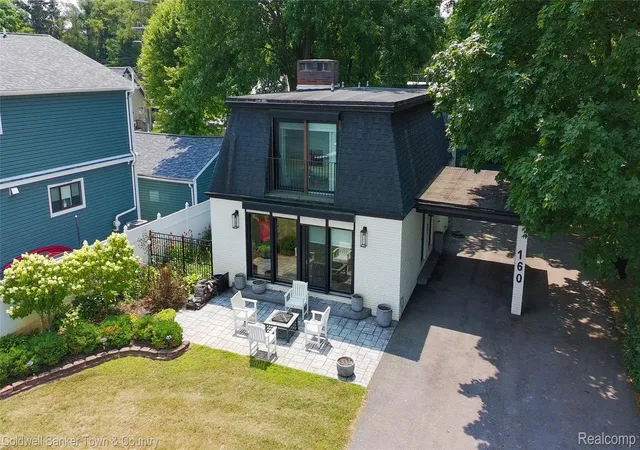 2nd image of 160 E Shore Dr, Whitmore Lake, MI 48189 | MLS# 20261057134
