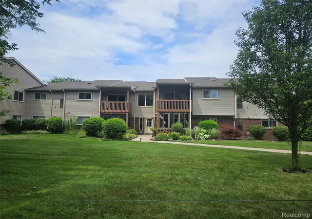 2nd image of 10161 Nancys Blvd, Grosse Ile, MI 48138 | MLS# 20261057162