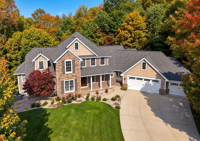 Single family home for sale at 3703 Westbeech Ct, Hudsonville, MI 49426 | MLS# 65026037913