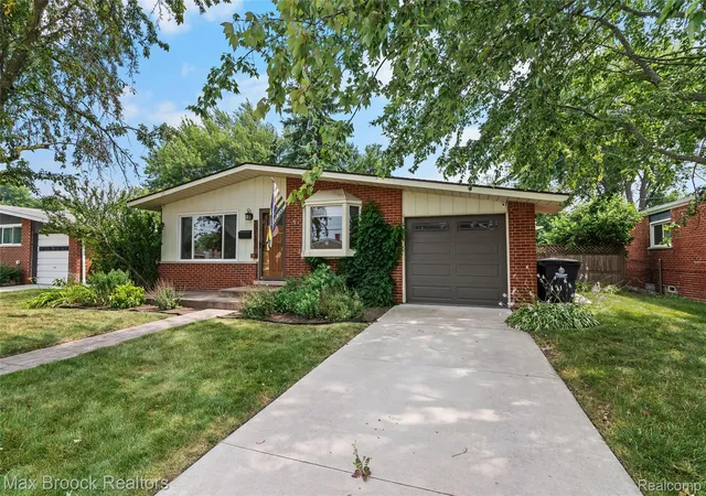 2nd image of 30723 Lonnie Blvd, Westland, MI 48185 | MLS# 20261057175