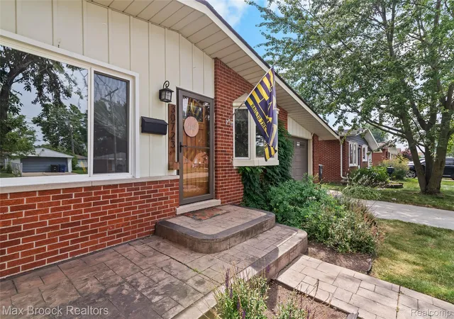 3rd image of 30723 Lonnie Blvd, Westland, MI 48185 | MLS# 20261057175
