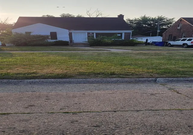 Photo 1 of Single family home for sale at 19410 Barlow St, Detroit, MI 48205 | MLS# 20261057172 | Listing updated on 2026-08-07