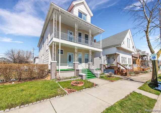 Photo 1 of Sale Pending at 3135 Belmont St, Hamtramck, MI 48212 | MLS# 20261057178 | Listing updated on 2026-09-14