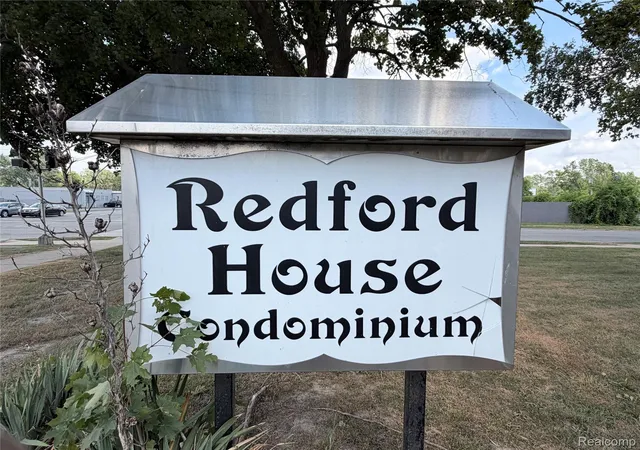 Photo 2 of Condo for sale at 26305 W 7 Mile Rd #201, Redford, MI 48240 | MLS# 20261057179 | Listing updated on 2026-07-24