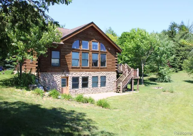 Photo 3 of Single family home for sale at 1940 Marlette Rd, Applegate, MI 48401 | MLS# 20261057223 | Listing updated on 2026-08-14