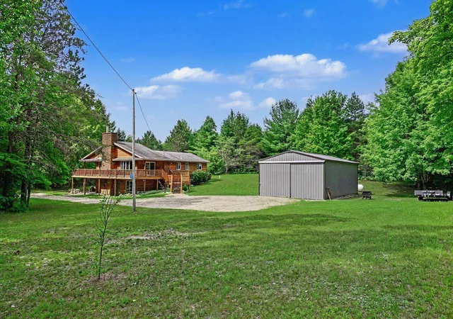 4th image of 3471 County Road 571, Kalkaska, MI 49646 | MLS# 78080071387
