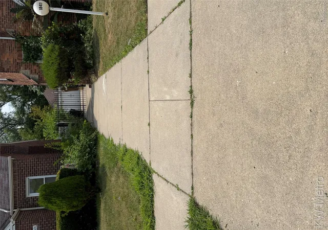 Photo 3 of Single family home for sale at 18411 Snowden St, Detroit, MI 48235 | MLS# 20261057242 | Listing updated on 2026-08-28
