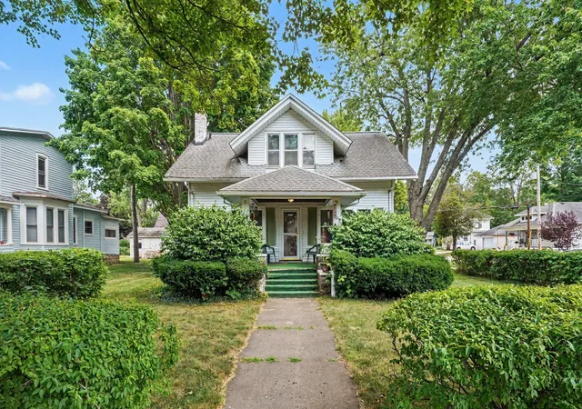 1st image of 601 Elm St, Three Rivers, MI 49093 | MLS# 68026037985
