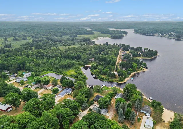 2nd image of 2675 W Lily Lake Rd, Harrison, MI 48625 | MLS# 71026037980