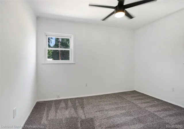 5th image of 2436 Toby Rd, Lake Orion, MI 48359 | MLS# 20261057246