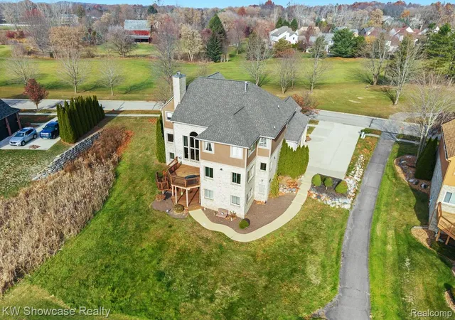 Photo 73 of Single family home for sale at 2955 Ivy Hl Dr, Commerce Township, MI 48382 | MLS# 20261057247 | Listing updated on 2026-07-25