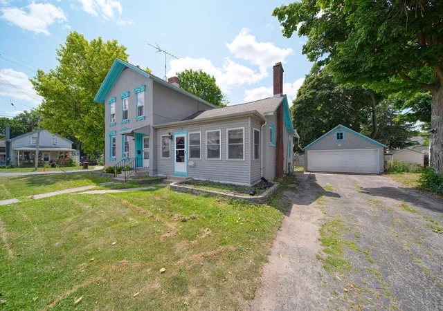 Photo 2 of Multi family home for sale at 414 Division St, Adrian, MI 49221 | MLS# 81026037993 | Listing updated on 2026-08-23