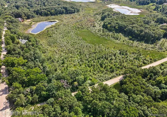 Photo 4 of Land for sale at Parcel C Bauer Rd, Genoa Township Livingston, MI 48116 | MLS# 20261057262 | Listing updated on 2026-07-28