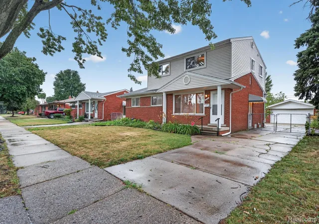image of 8415 Christine St, Warren, MI 48093 | MLS# 20261057265
