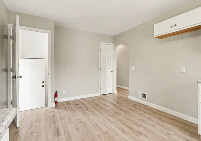 Photo 3 of Single family home for sale at 10906 Pucker St, Niles, MI 49120 | MLS# 69026038010 | Listing updated on 2026-09-03