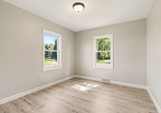 Photo 3 of Single family home for sale at 10906 Pucker St, Niles, MI 49120 | MLS# 69026038010 | Listing updated on 2026-10-09