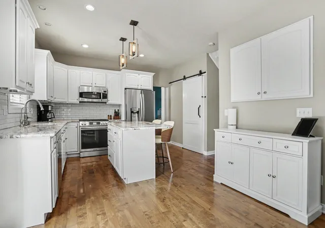 Photo 4 of Single family home for sale at 6155 Falabella Cir, Kalamazoo, MI 49009 | MLS# 66026038011 | Listing updated on 2026-08-29