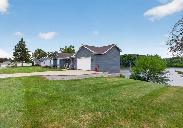 Photo 3 of Single family home for sale at 7070 Donegal Dr, Onsted, MI 49265 | MLS# 55026038033 | Listing updated on 2026-08-21