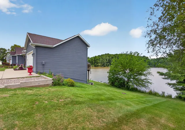 Photo 4 of Single family home for sale at 7070 Donegal Dr, Onsted, MI 49265 | MLS# 55026038033 | Listing updated on 2026-08-21