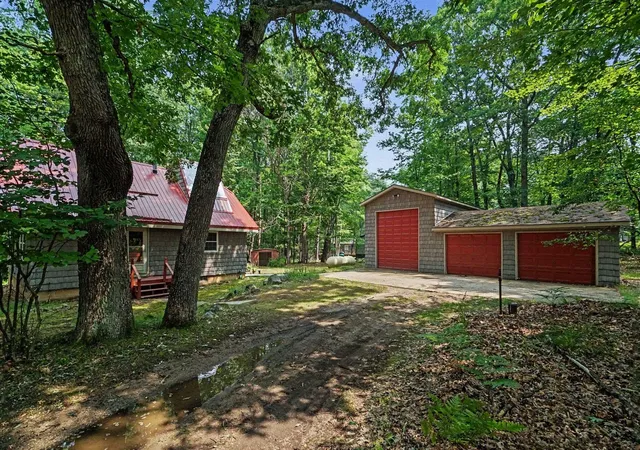 image of 2392 Fern Ct, Farwell, MI 48622 | MLS# 79080071400
