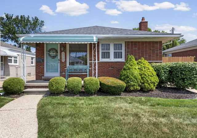 Photo 2 of Single family home for sale at 22933 Doremus St, Saint Clair Shores, MI 48080 | MLS# 58050215950 | Listing updated on 2026-08-04
