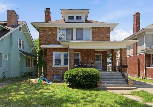 Photo 1 of Single family home for sale at 643 Chalmers St, Detroit, MI 48215 | MLS# 58050215955 | Listing updated on 2026-08-24