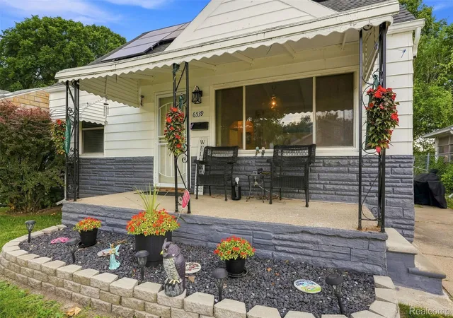 Photo 3 of Single family home for sale at 6539 Rosemont Ave, Detroit, MI 48228 | MLS# 20261057307 | Listing updated on 2026-08-26
