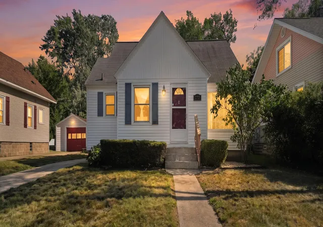 Photo 1 of Sale Pending at 272 W 23rd Street, Holland, MI 49423 | MLS# 65026038052 | Listing updated on 2026-09-16