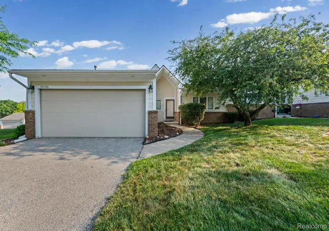 Photo 1 of Sale Pending at 35190 Hillside Dr, Farmington Hills, MI 48335 | MLS# 20261057316 | Listing updated on 2026-08-10