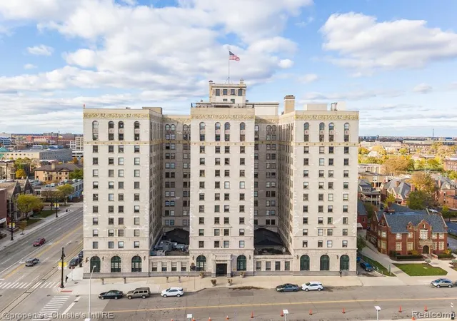 1st image of 15 E Kirby St #1107, Detroit, MI 48202 | MLS# 20261057323